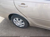 Toyota Camry Le 4T1BE32K24U800416 снимка