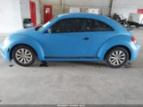 Volkswagen Beetle 2.0T Coast/2.0T S 3VWFD7ATXJM703150 photo