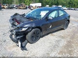 Tesla Model 3 Rear-Wheel Drive 5YJ3E1EA0RF820499 fotografie