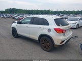 Mitsubishi Outlander Sport 2.0 Le JA4AP3AU8JU006524 photo