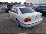 BMW 528Ia WBADM6341YGU17683 снимка