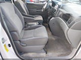 Toyota Sienna Le 5TDZK23C98S190540 fotografie