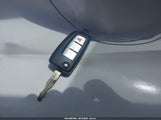 Nissan Rogue Sport S JN1BJ1CPXHW031000 снимка