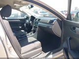 Volkswagen Passat 2.5L S 1VWAP7A30DC020803 fotografie