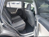 Toyota Rav4 Le JTMZFREV0EJ016845 снимка