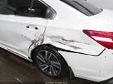 Subaru Legacy 2.5I Sport 4S3BNAS67K3007725 fotografie
