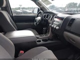 Toyota Tundra Grade 5.7L V8 5TFRY5F16DX142458 снимка
