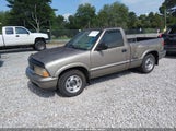 GMC Sonoma Sls Sportside 1GTCS14X6W8510111 fotografie