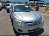 Toyota Camry Le JTNBF3EK5A3004480 снимка