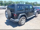 Jeep Wrangler Unlimited Sport S 4X4 1C4HJXDN9LW138104 fotografie