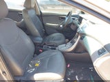 Hyundai Elantra Limited 5NPDH4AE9CH090803 photo