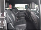 Chrysler Pacifica Hybrid Select 2C4RC1S77SR576126 fotografie