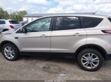 Ford Escape Se 1FMCU9GD6HUD73395 fotografie
