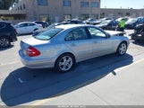 Mercedes-Benz E 500 WDBUF70J94A470317 снимка