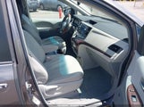 Toyota Sienna Xle V6/Xle V6 Auto Access Seat 5TDYK3DC5BS145795 fotografie