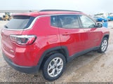 Jeep Compass Latitude 4X4 3C4NJDBN7ST548697 снимка