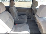 Toyota Sienna Le 5TDKK4CC4AS343604 photo