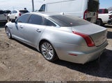 Jaguar Xj Xjl Portfolio SAJWJ2GDXF8V89386 fotografie