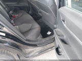 Toyota Camry Le 4T1B11HK1JU617043 снимка