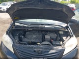 Toyota Sienna Base V6 5TDZK3DC7BS015764 photo