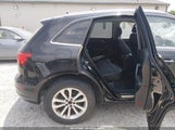 Audi Q5 2.0T Premium WA1LFAFP5FA020764 снимка