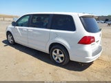 Volkswagen Routan Se 2V4RW3D1XAR268271 снимка