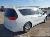 Chrysler Voyager Lxi 2C4RC1DG0LR176262 снимка