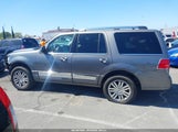 Lincoln Navigator 5LMJJ2J50BEJ02274 снимка