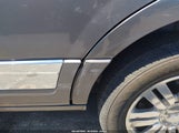 Lincoln Navigator 5LMJJ2J50BEJ02274 снимка