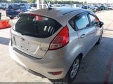 Ford Fiesta Se 3FADP4EJ0FM211636 fotografie