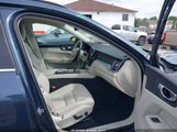 Volvo Xc60 B5 Core YV4L12RVXP1300523 fotografie