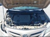 Toyota Corolla Le 2T1BU4EE2CC827906 снимка