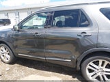 Ford Explorer Xlt 1FM5K8D82GGC55485 fotografie