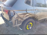 Volkswagen Tiguan 2.0T Se/2.0T Sel 3VV3B7AXXJM174783 photo