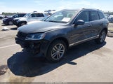 Volkswagen Touareg V6 Lux WVGEF9BP4FD005105 снимка