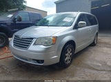 Chrysler Town & Country Touring 2A4RR5D13AR368851 fotografie