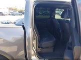 Nissan Titan Pro-4X 4X4 1N6AA1ED1MN526145 fotografie