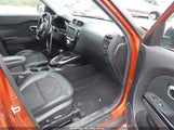 Kia Soul ! KNDJX3AAXJ7554714 fotografie