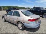 Ford Escort Se 1FAFP13P9WW291761 снимка