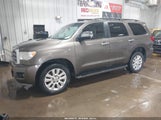 Toyota Sequoia Platinum 5.7L V8 5TDDW5G13CS070492 снимка