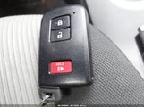 Toyota Prius C Three JTDKDTB31E1076107 fotografie
