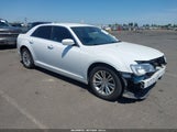 Chrysler 300 Touring L 2C3CCAAG8JH117512 fotografie