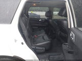 Nissan Pathfinder Platinum 5N1AR2MM8GC658818 photo
