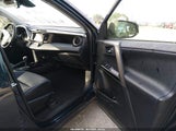 Toyota Rav4 Limited JTMDFREV6JJ210977 fotografie