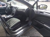 Ford Fusion Se 3FA6P0H7XHR212008 photo