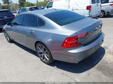 Volvo S90 T6 Momentum LVY992MK6JP023112 photo
