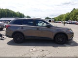 Mitsubishi Outlander Es/Le/Se/Sel JA4AZ3A35JZ068984 fotografie