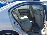 Nissan Maxima Gxe JN1CA31D61T833348 photo