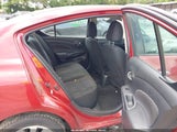 Nissan Versa 1.6 Sv 3N1CN7AP0KL834992 photo