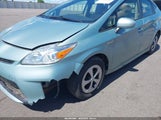 Toyota Prius Two JTDKN3DU8D1652051 photo